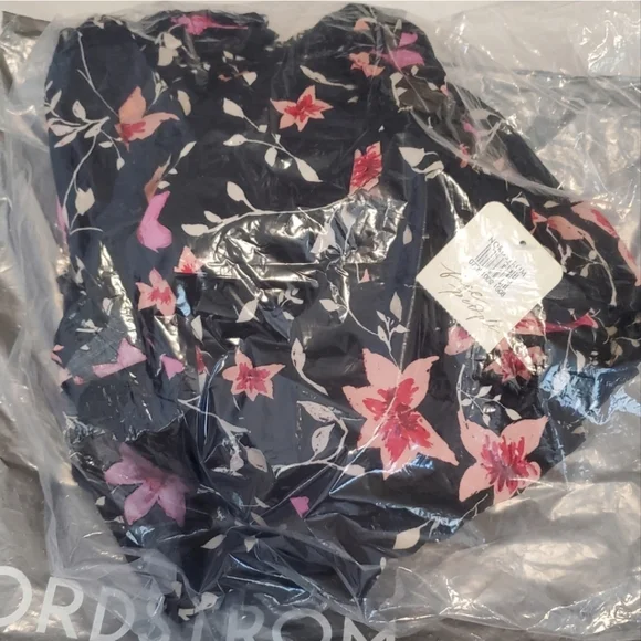 Free People - Lighten Up - Mini dress with flowers Floral Black and Pink Size M - Picture 2 of 7